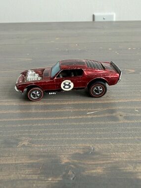 Vintage metal Hot Wheels
1969 Mustang Boss Hoss